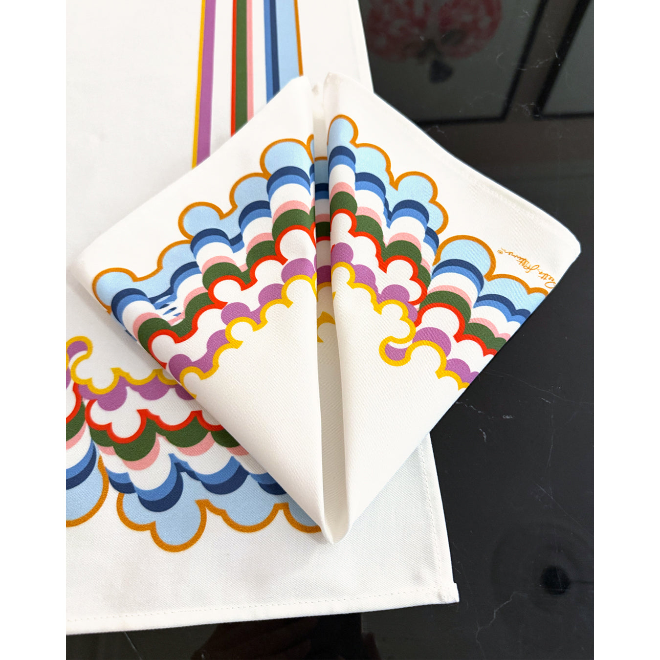 Bubble Burst - Napkin - shop.reettahiltunen.com
