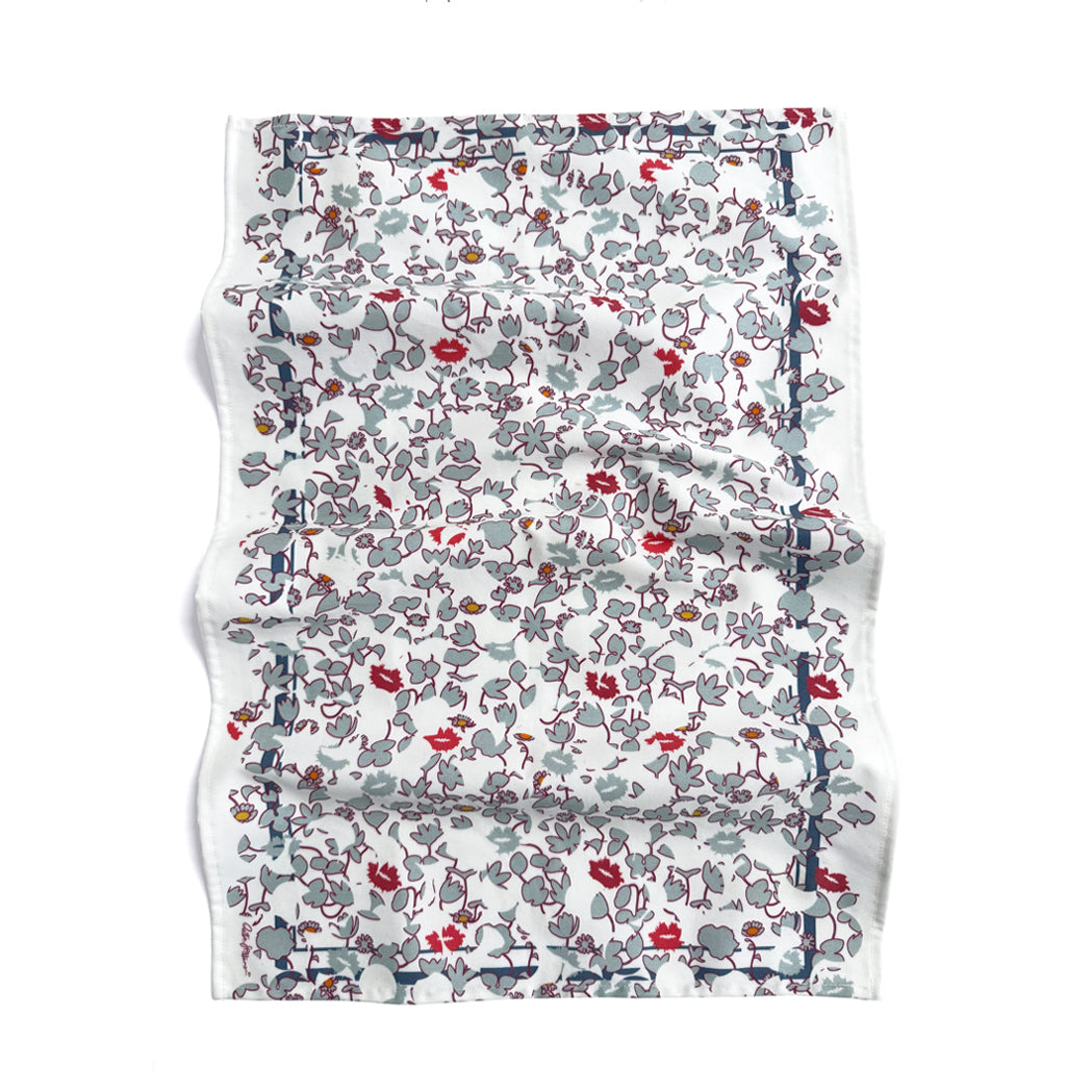 Garden Lips - Kitchen Towels - shop.reettahiltunen.com