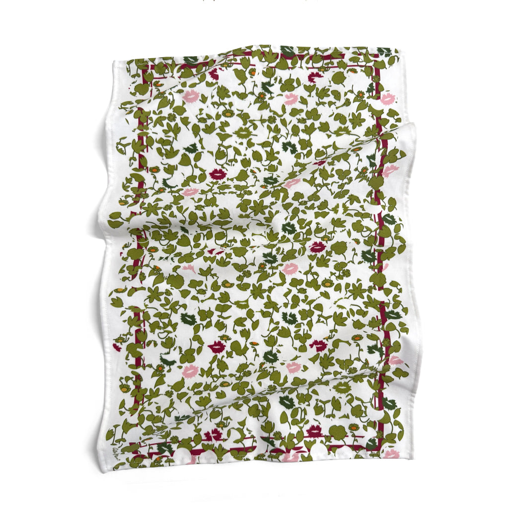 Garden Lips - Kitchen Towels - shop.reettahiltunen.com