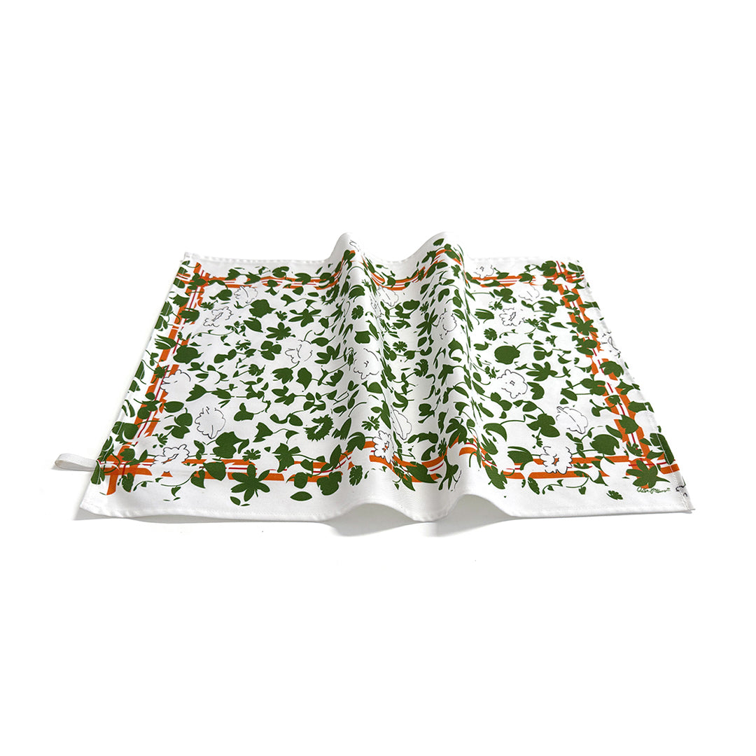 Garden Kiss bubbles (M) - Kitchen Towels - shop.reettahiltunen.com