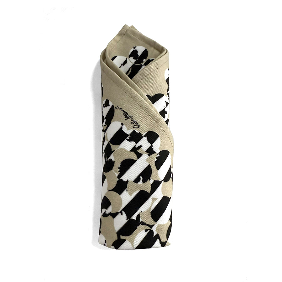 Dots, Stripes & Kisses- Napkin