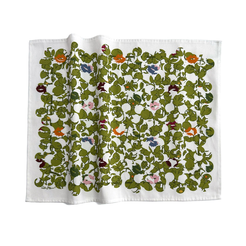 Garden Lips (green) - Placemat - shop.reettahiltunen.com