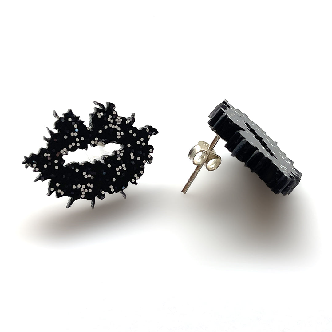 Kiss Of Life - Studs - shop.reettahiltunen.com